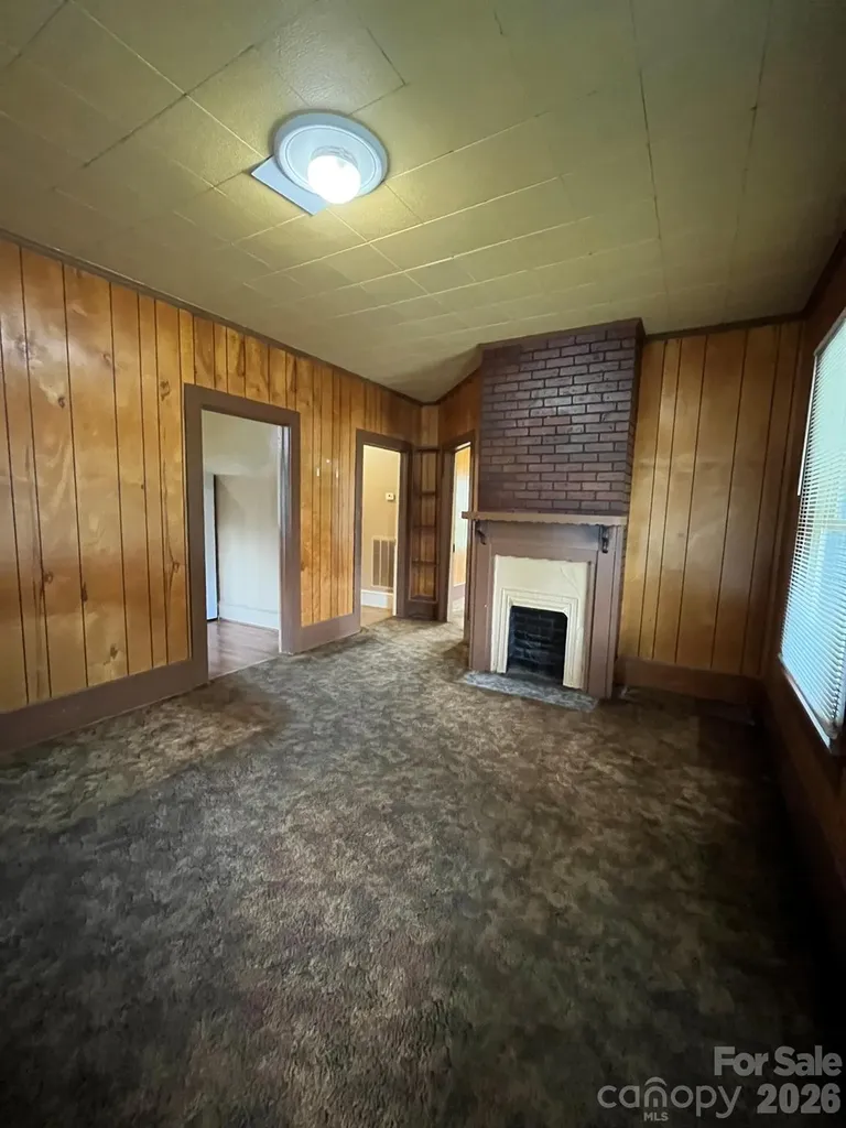208 Bell Street Mount Holly NC 28120