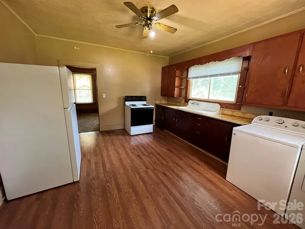 208 Bell Street Mount Holly NC 28120