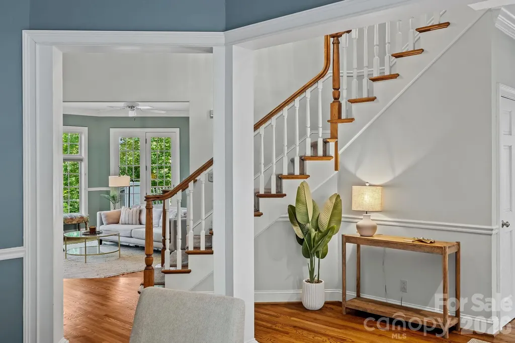 105 Welwyn Lane Asheville NC 28805