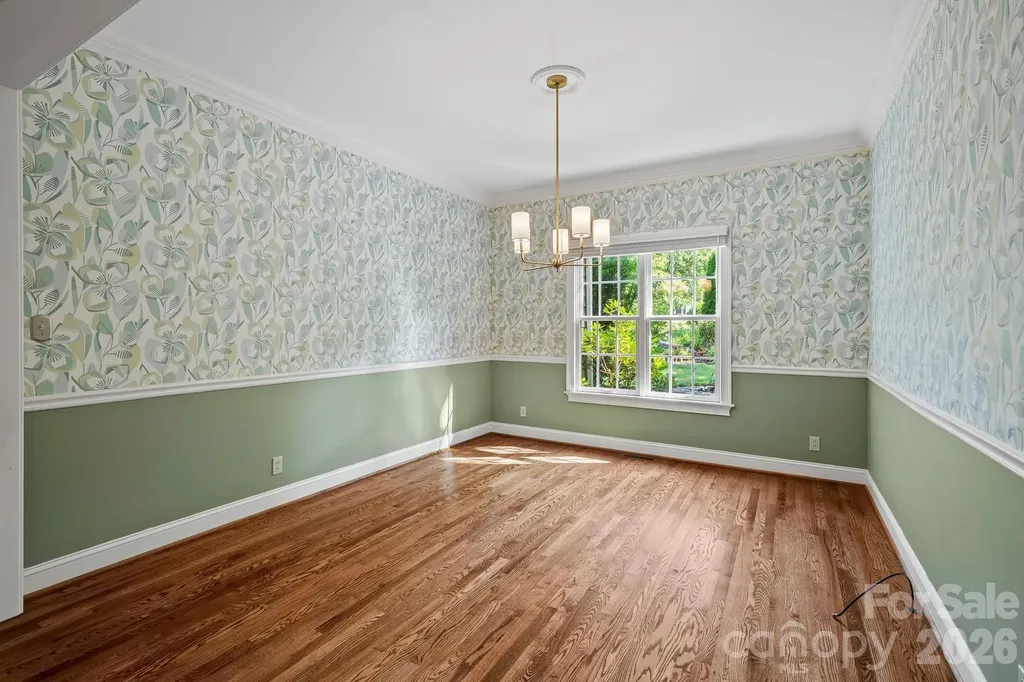 105 Welwyn Lane Asheville NC 28805