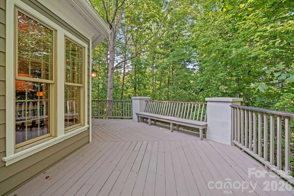 105 Welwyn Lane Asheville NC 28805