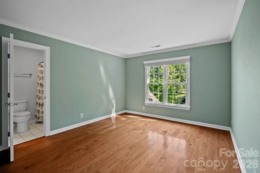 105 Welwyn Lane Asheville NC 28805
