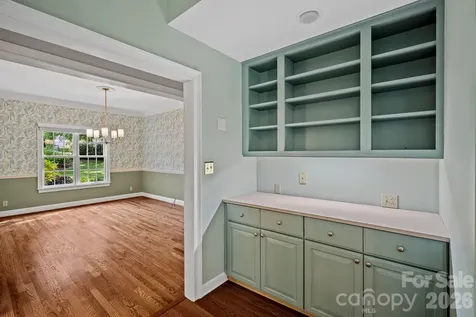 105 Welwyn Lane Asheville NC 28805