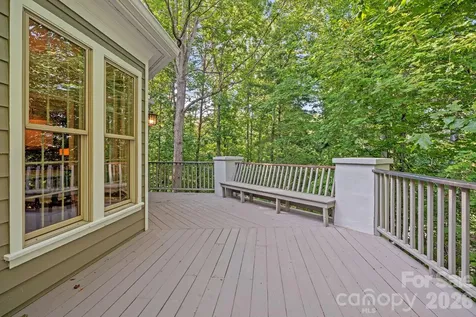 105 Welwyn Lane Asheville NC 28805