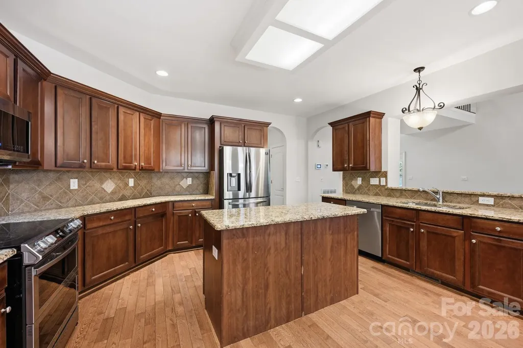 202 Indian Trail Mooresville NC 28117