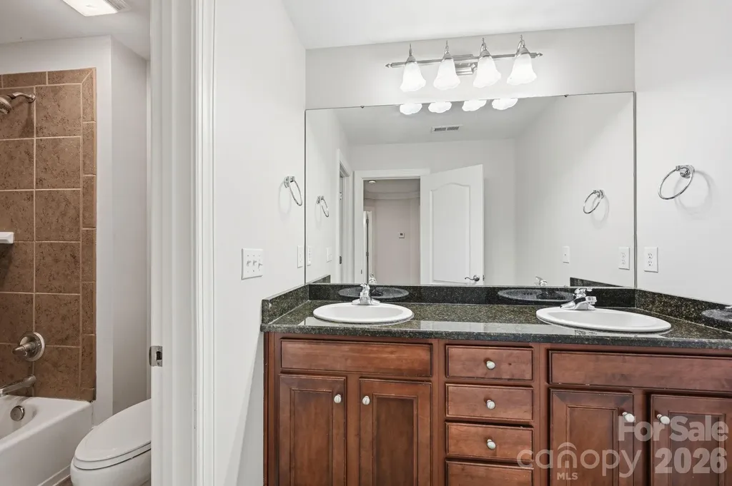 202 Indian Trail Mooresville NC 28117