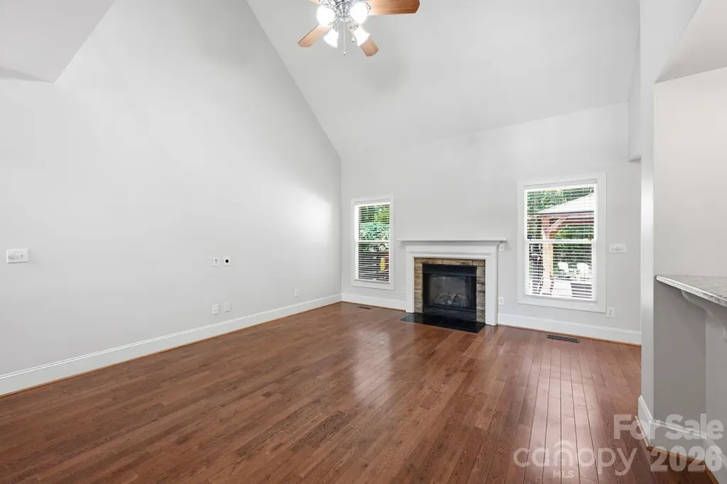 202 Indian Trail Mooresville NC 28117