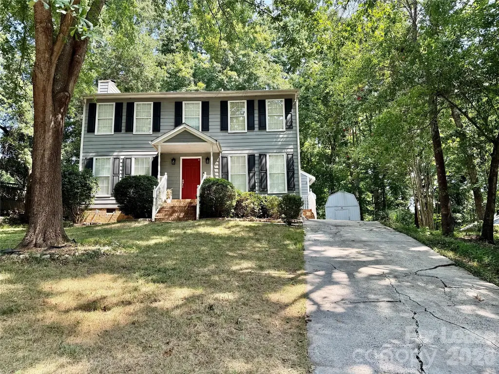 11809 Lansbury Court Charlotte NC 28226