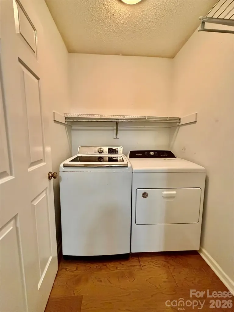 11809 Lansbury Court Charlotte NC 28226
