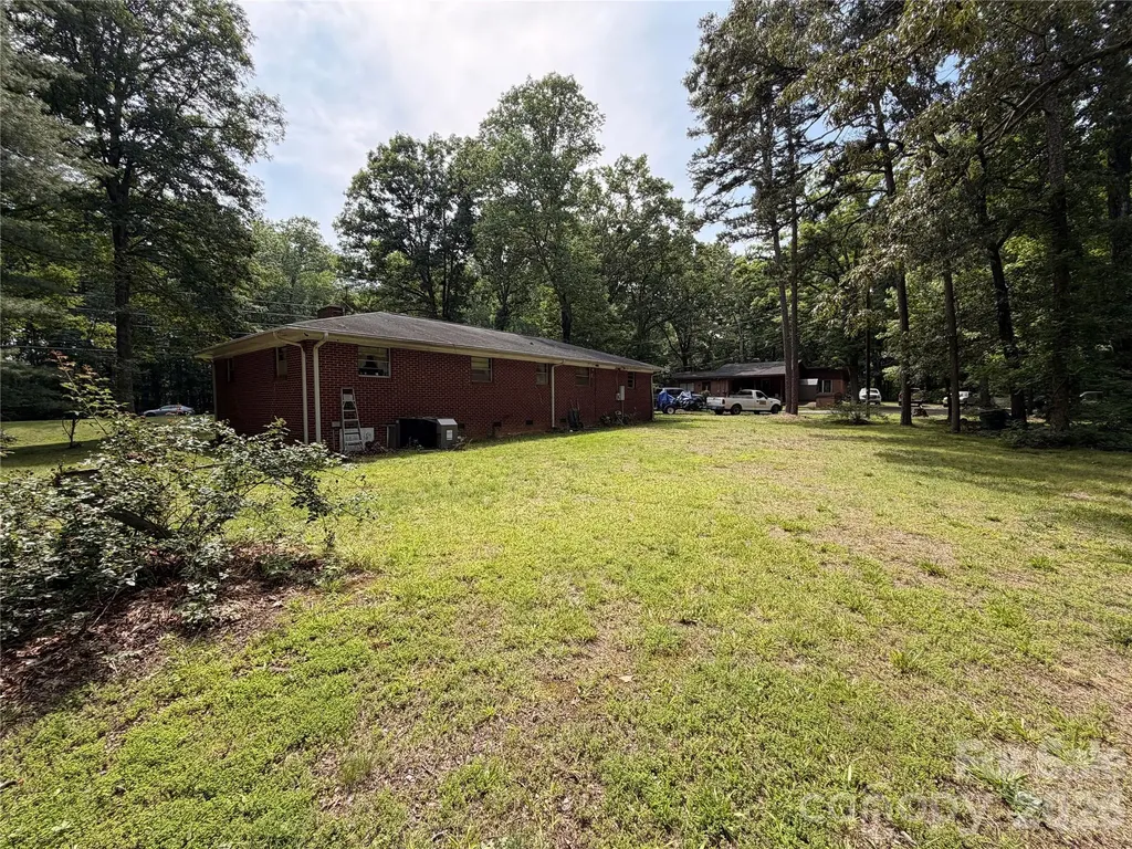 3832 Dallas Cherryville Highway Bessemer City NC 28016