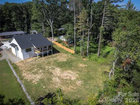 808 Maybank Drive Hendersonville NC 28739