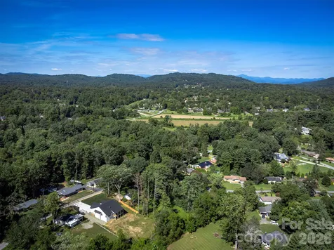 808 Maybank Drive Hendersonville NC 28739