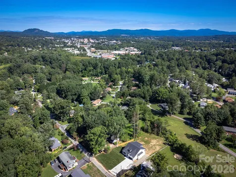 808 Maybank Drive Hendersonville NC 28739