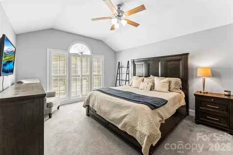 1032 Dan Maples Drive Cramerton NC 28032