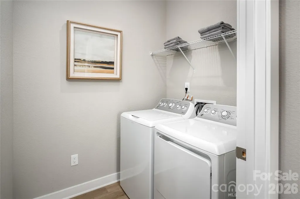 1007 Heathway Drive Charlotte NC 28213