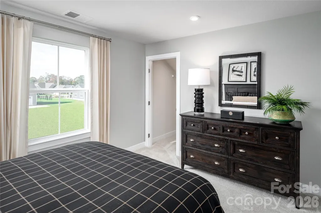 1007 Heathway Drive Charlotte NC 28213