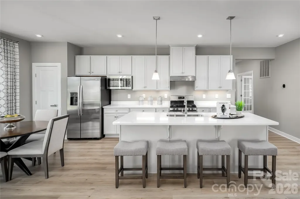1007 Heathway Drive Charlotte NC 28213
