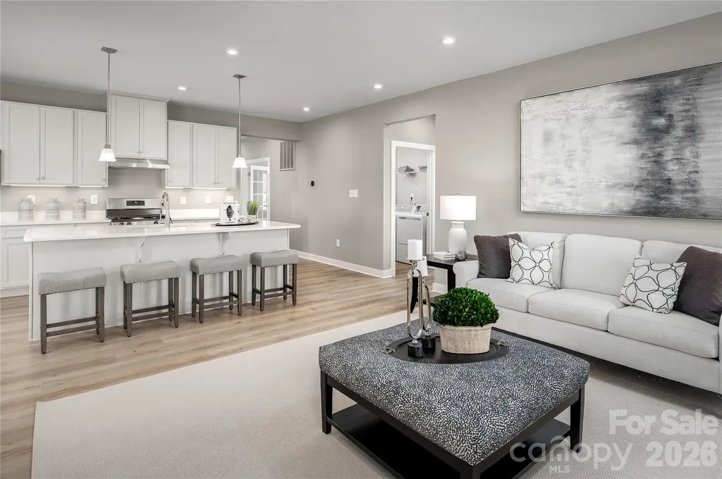1007 Heathway Drive Charlotte NC 28213
