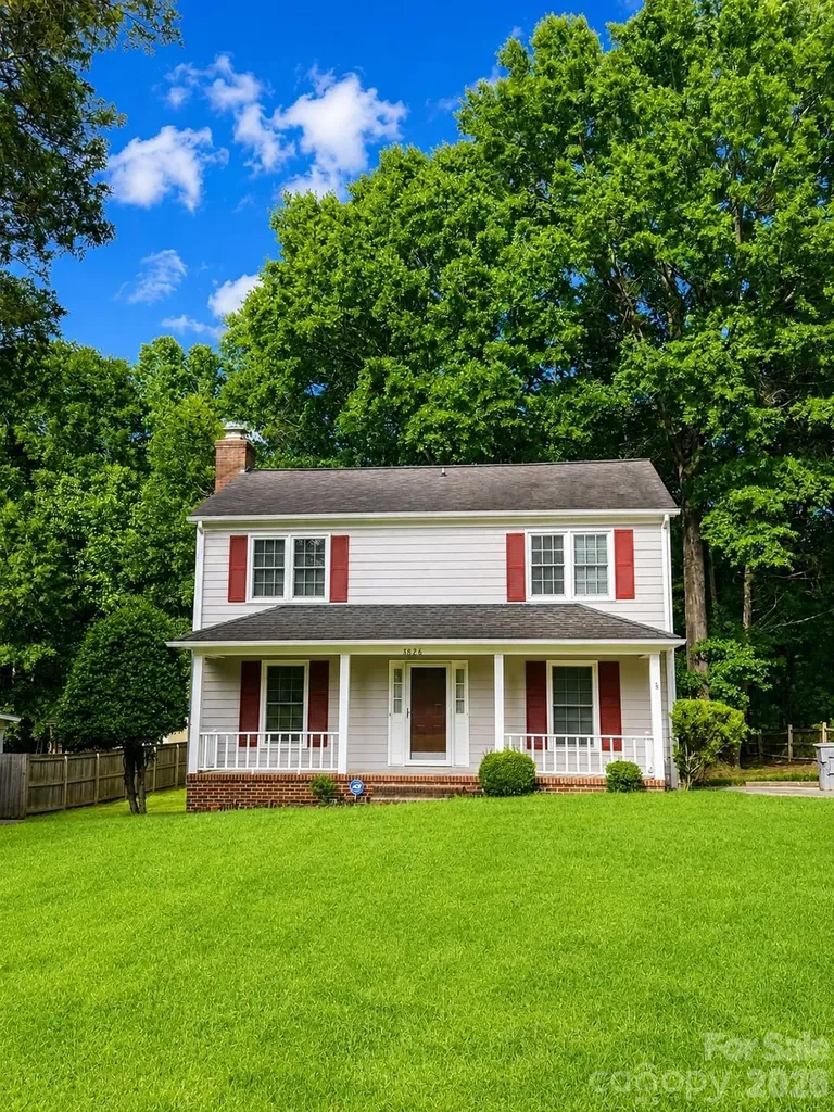 8826 Leipzig Drive Charlotte NC 28210