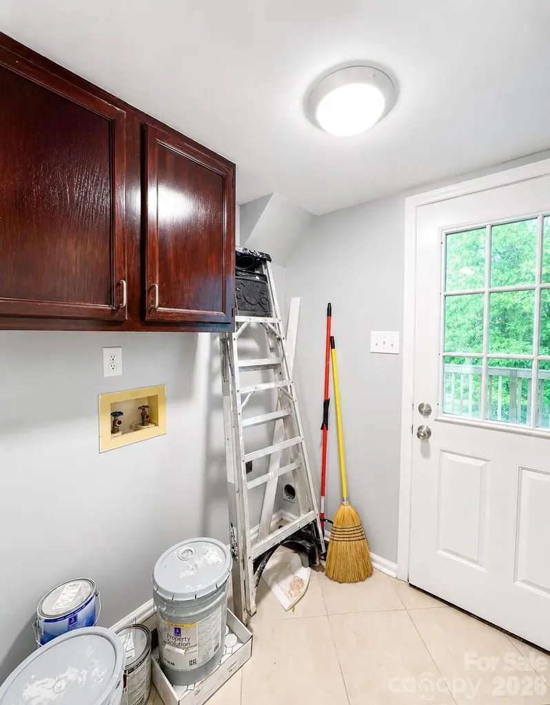 8826 Leipzig Drive Charlotte NC 28210