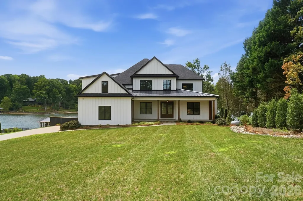 110 Zwilling Court Troutman NC 28166