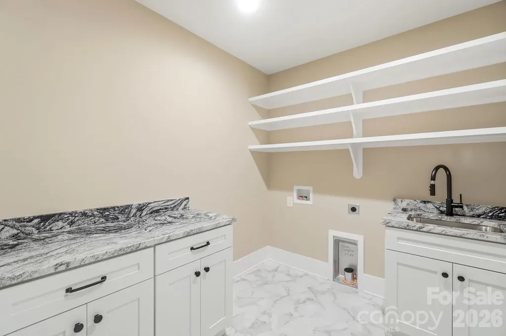 110 Zwilling Court Troutman NC 28166