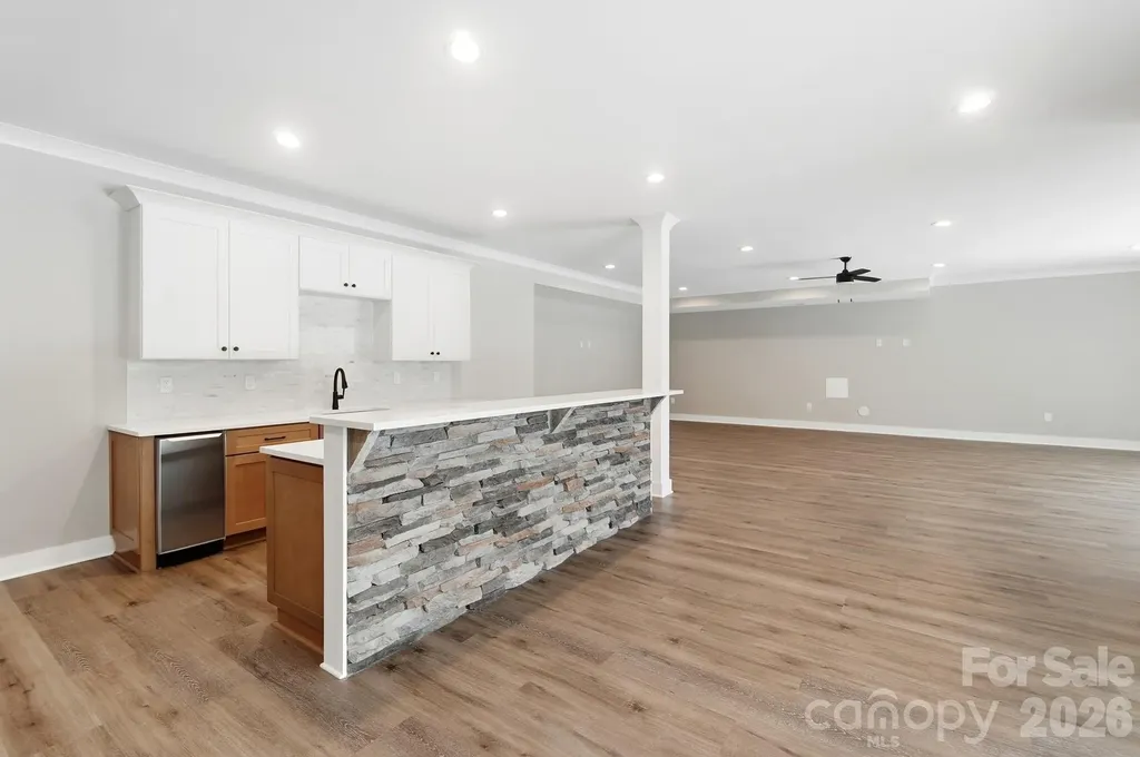 110 Zwilling Court Troutman NC 28166
