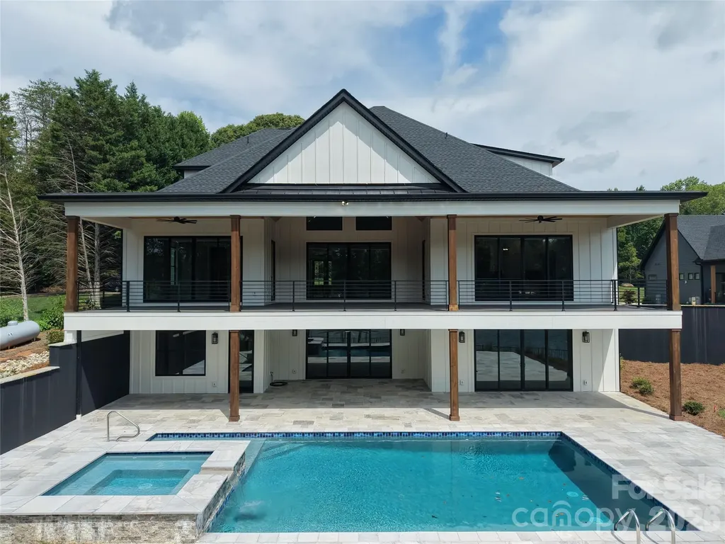 110 Zwilling Court Troutman NC 28166