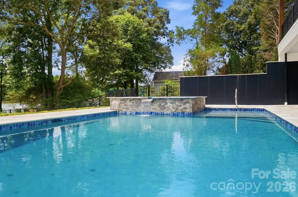 110 Zwilling Court Troutman NC 28166