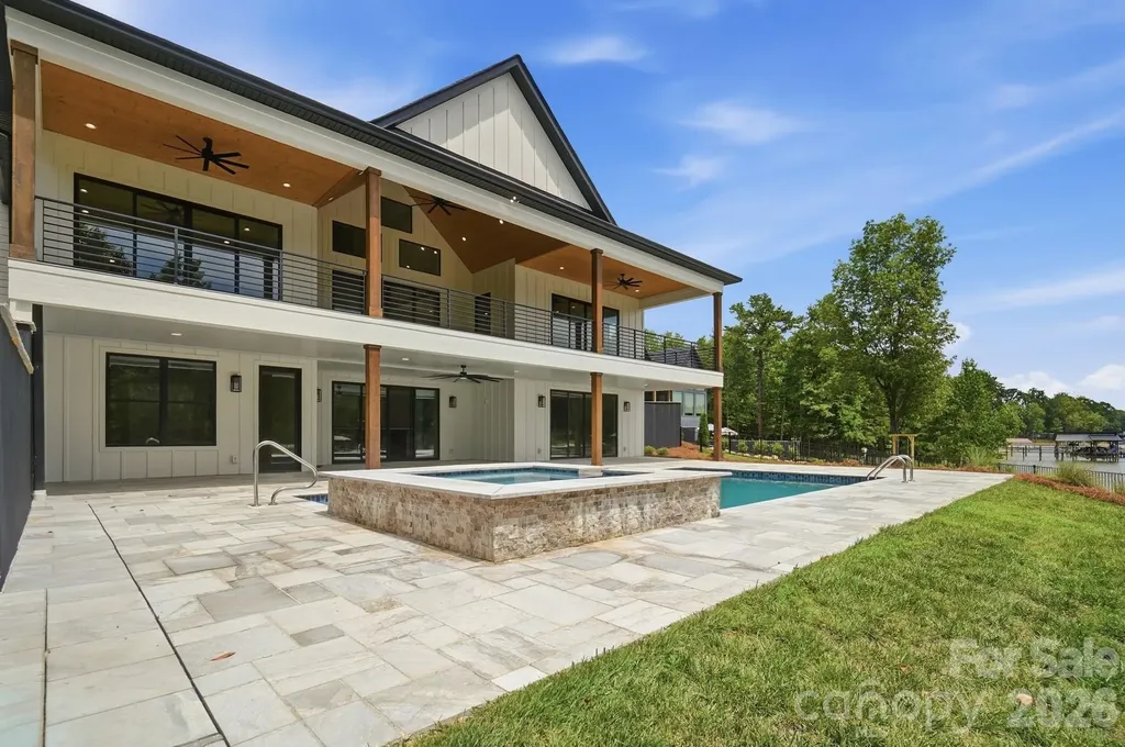 110 Zwilling Court Troutman NC 28166