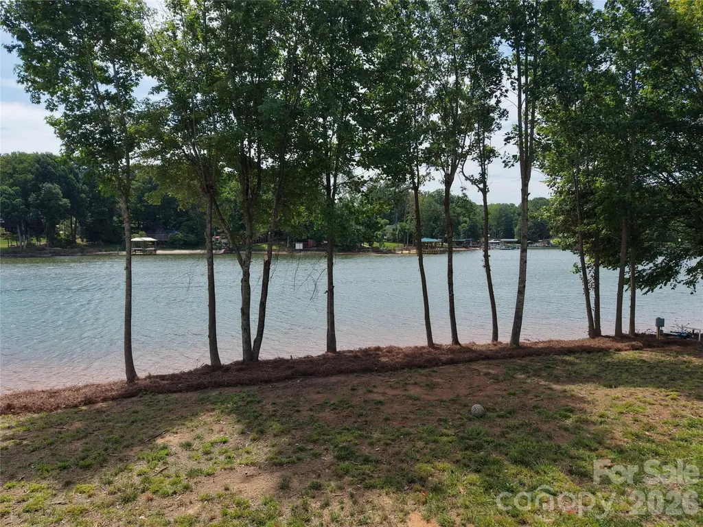 110 Zwilling Court Troutman NC 28166