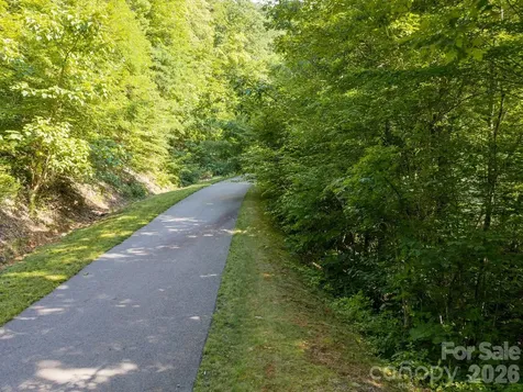1230 Arborcrest Way Swannanoa NC 28778