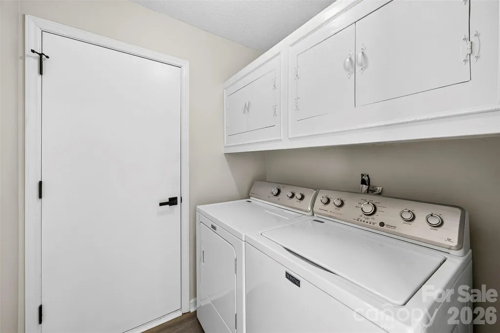 6719 Montezuma Trail Charlotte NC 28227