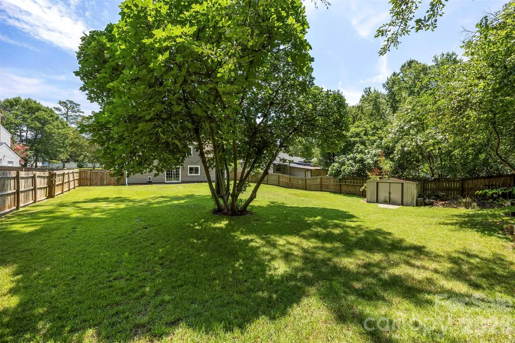6719 Montezuma Trail Charlotte NC 28227