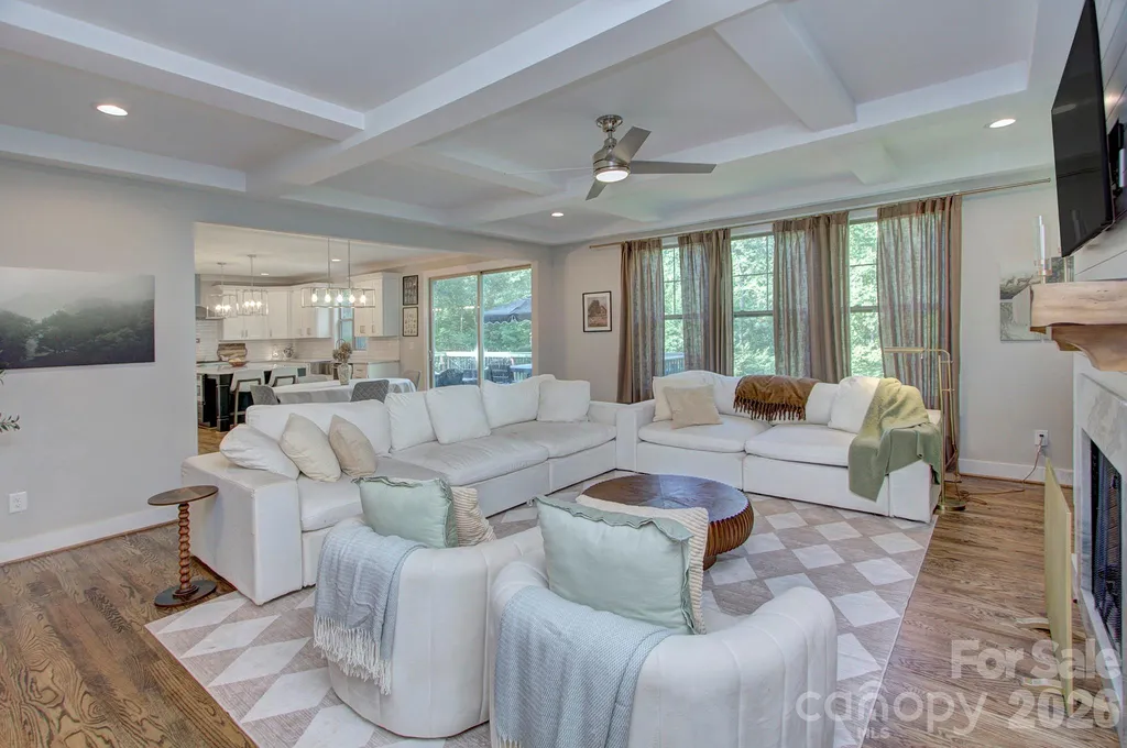 6672 Maple Spring Court Denver NC 28037