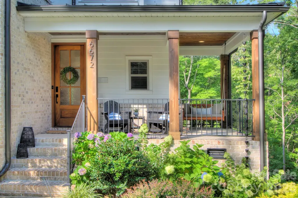 6672 Maple Spring Court Denver NC 28037