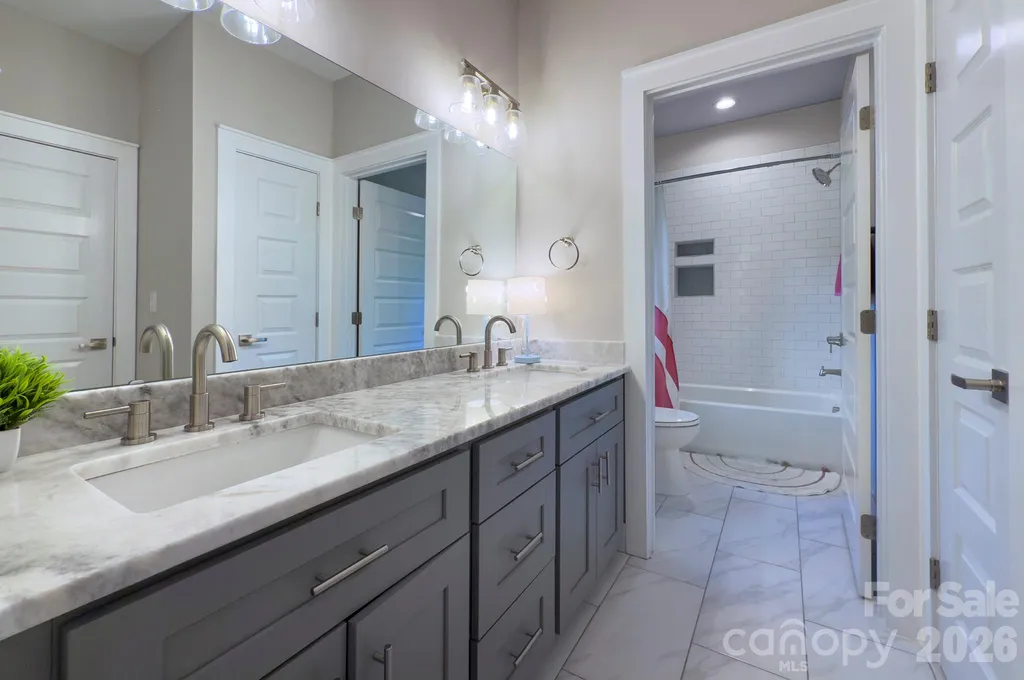 6672 Maple Spring Court Denver NC 28037