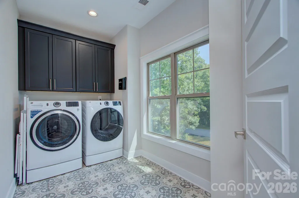 6672 Maple Spring Court Denver NC 28037