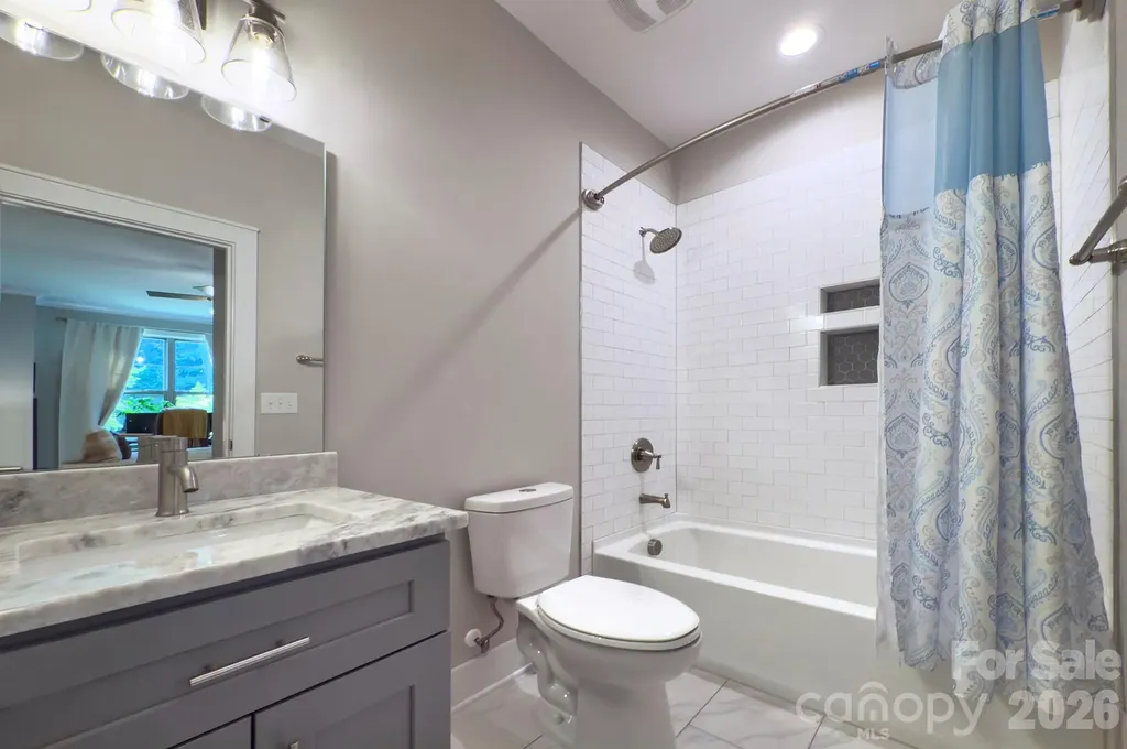 6672 Maple Spring Court Denver NC 28037