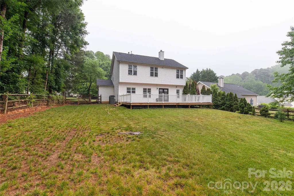 12819 Matisse Lane Charlotte NC 28215