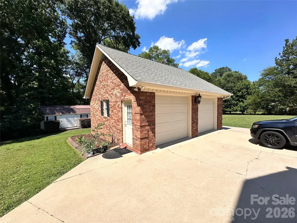 3831 Amarillo Drive SW Concord NC 28027