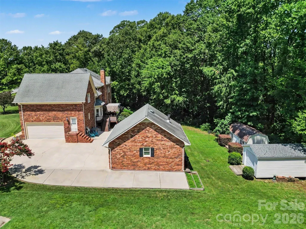 3831 Amarillo Drive SW Concord NC 28027