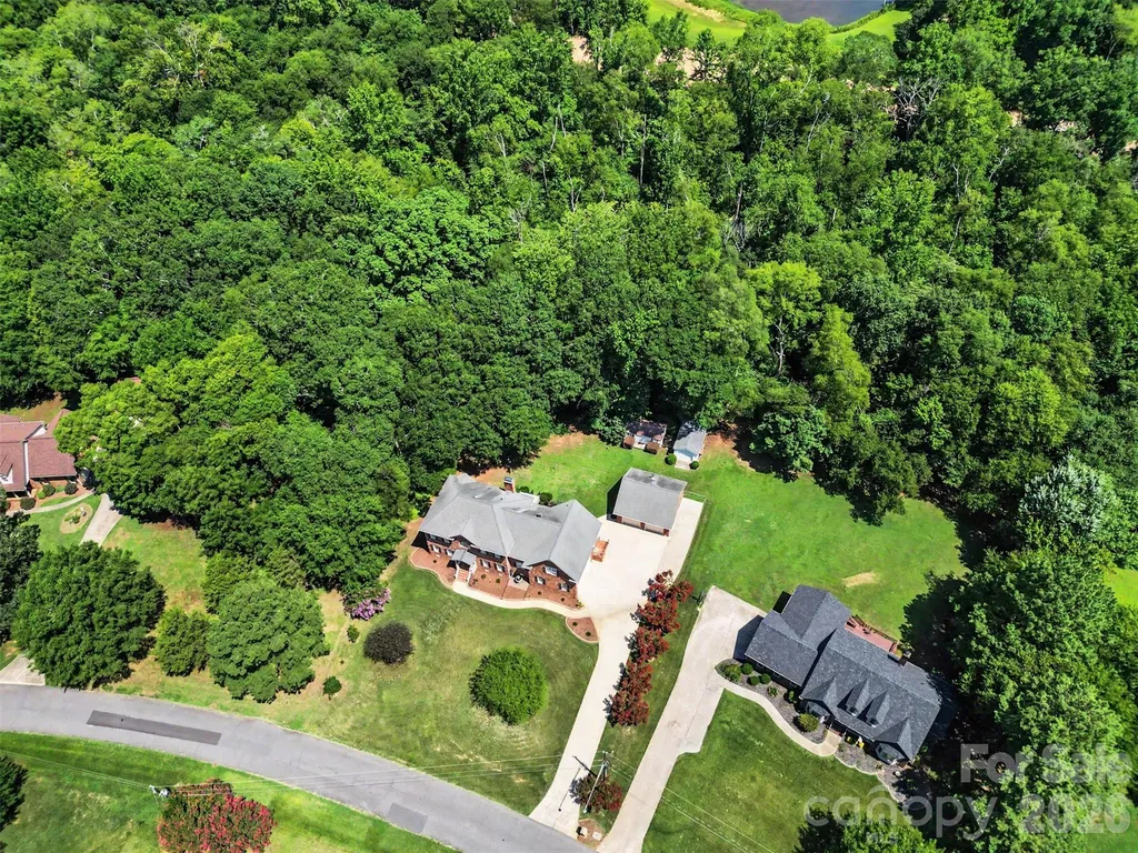 3831 Amarillo Drive SW Concord NC 28027