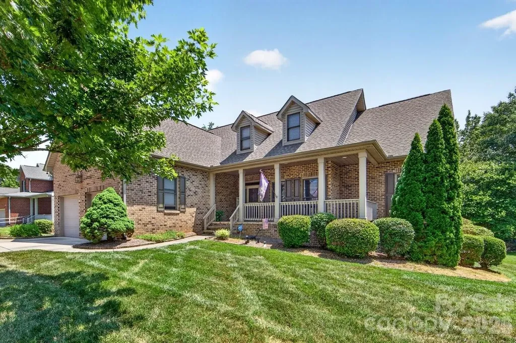 2916 Ed Reid Street Charlotte NC 28216