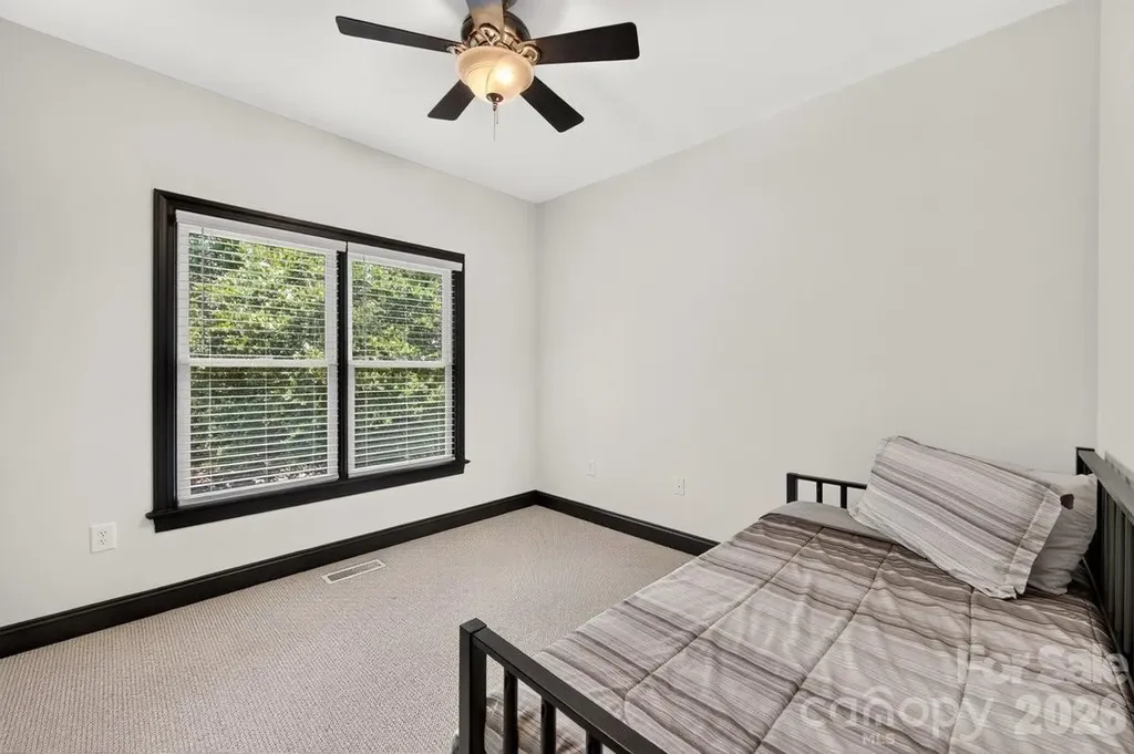 2916 Ed Reid Street Charlotte NC 28216