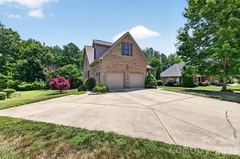 2916 Ed Reid Street Charlotte NC 28216