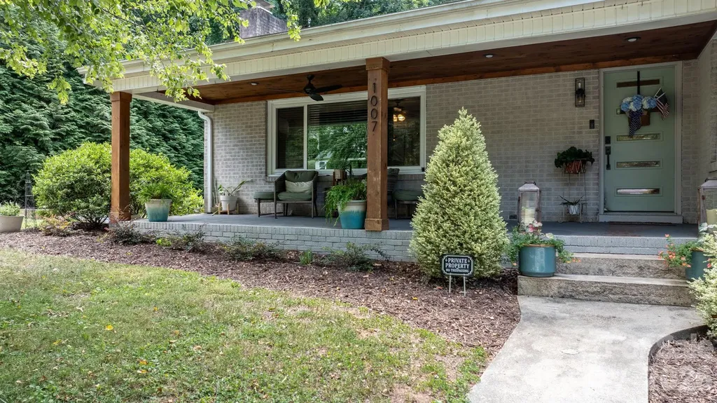 1007 I Street North Wilkesboro NC 28659