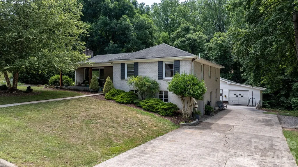 1007 I Street North Wilkesboro NC 28659