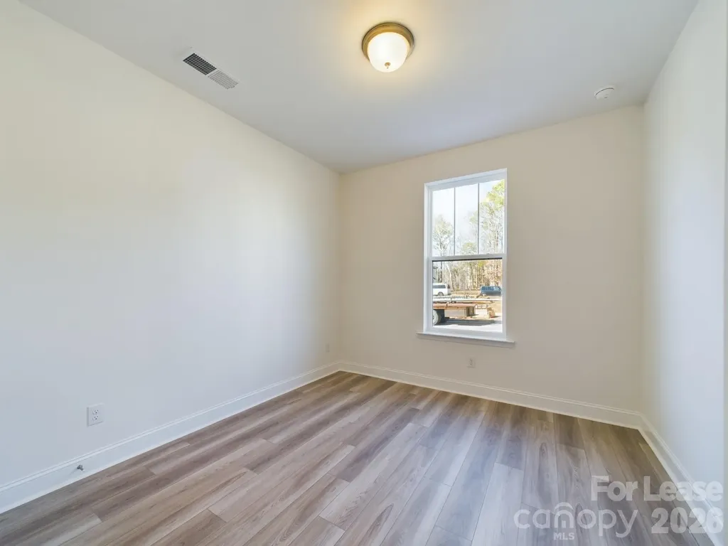 15337 Ballancroft Parkway Charlotte NC 28277