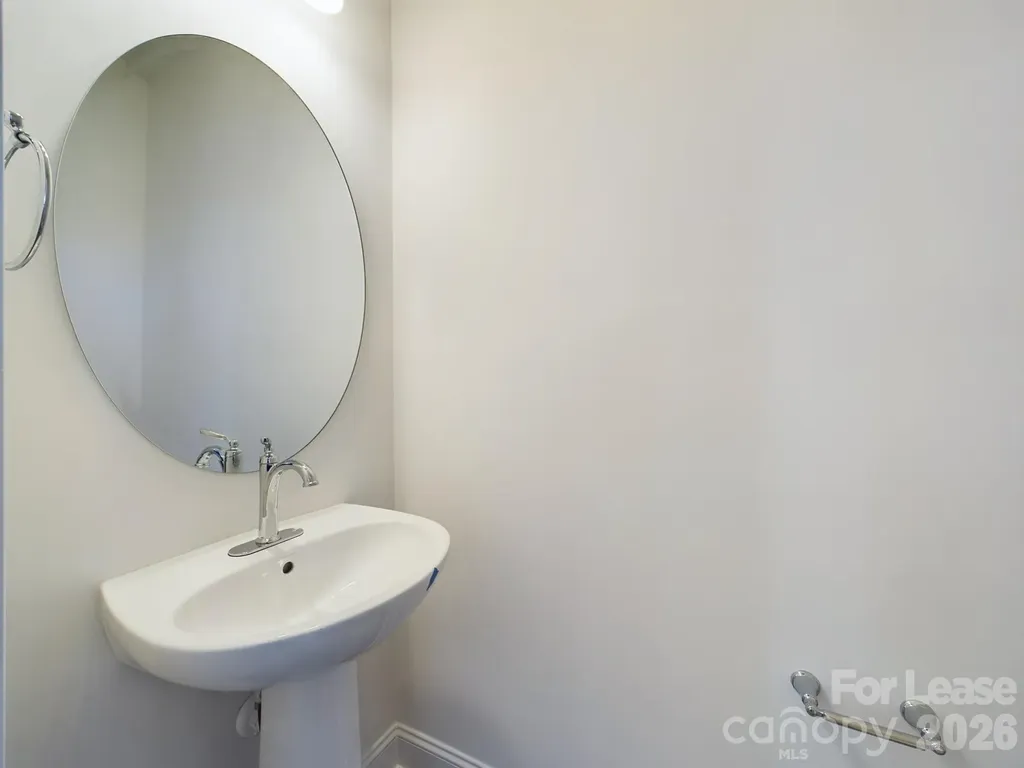 15337 Ballancroft Parkway Charlotte NC 28277